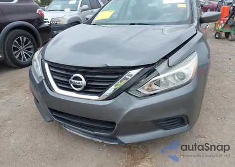 2017 Nissan Altima 2.5 S z USA, uszkodzony, nr VIN 1N4AL3AP7HC495015